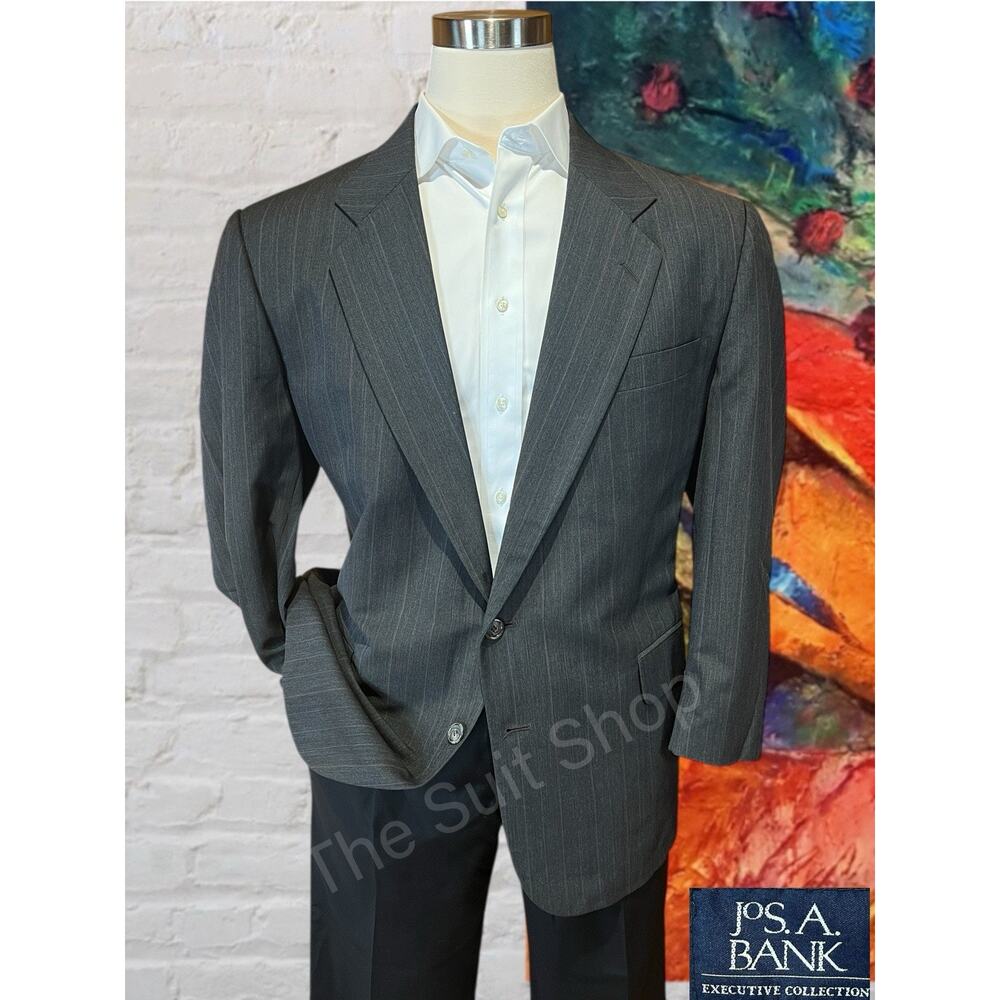 Jos A Bank 48R Gray Subtle Blue Red Stripe Blazer Casual Sport Coat Virgin Wool
